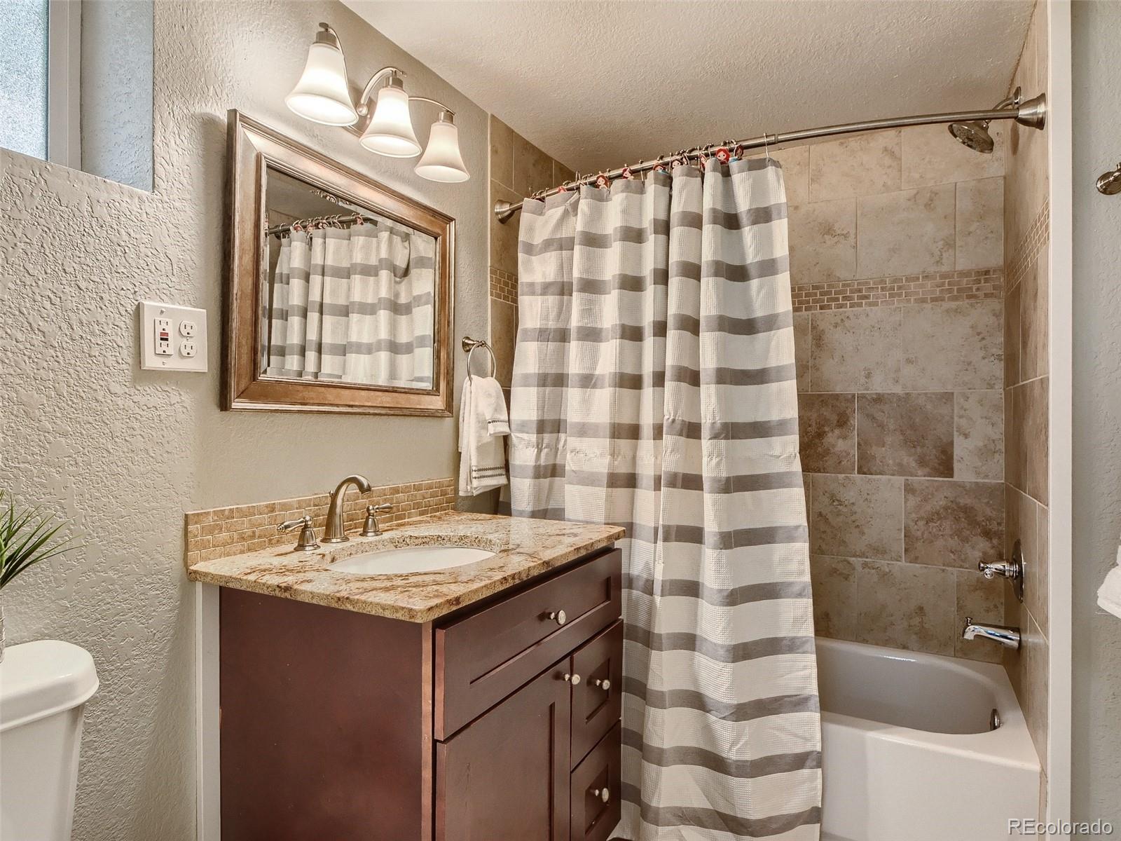 4585 Bryant Street Denver, CO 80211 - Photo 17 of 24