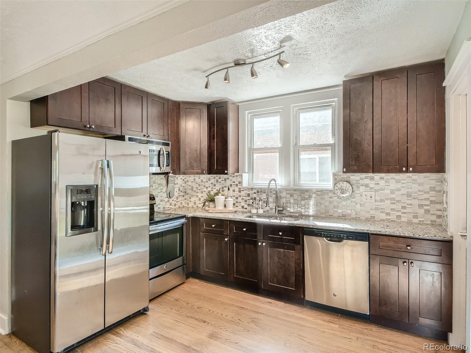 4585 Bryant Street Denver, CO 80211 - Photo 8 of 24