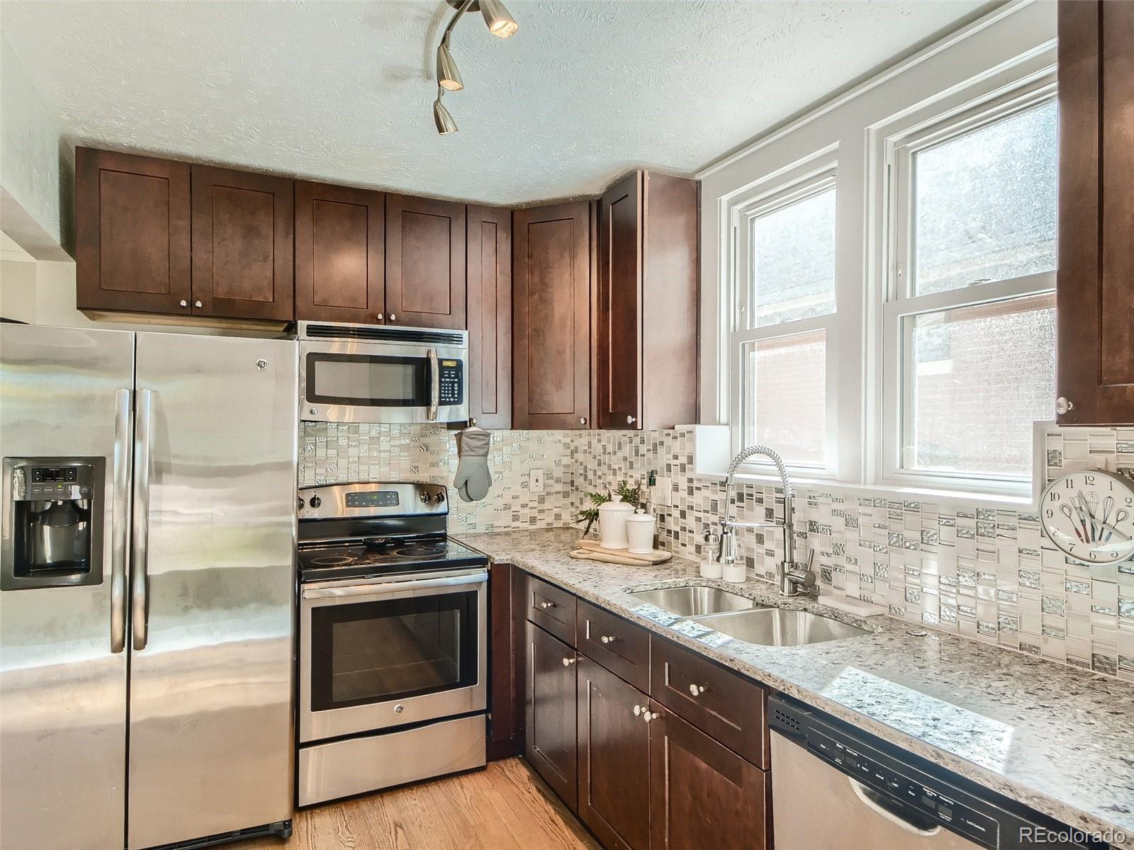 4585 Bryant Street Denver, CO 80211 - Photo 10 of 24