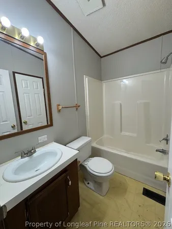 $1,000 | 153 Oak Street, Fayetteville, NC 28306