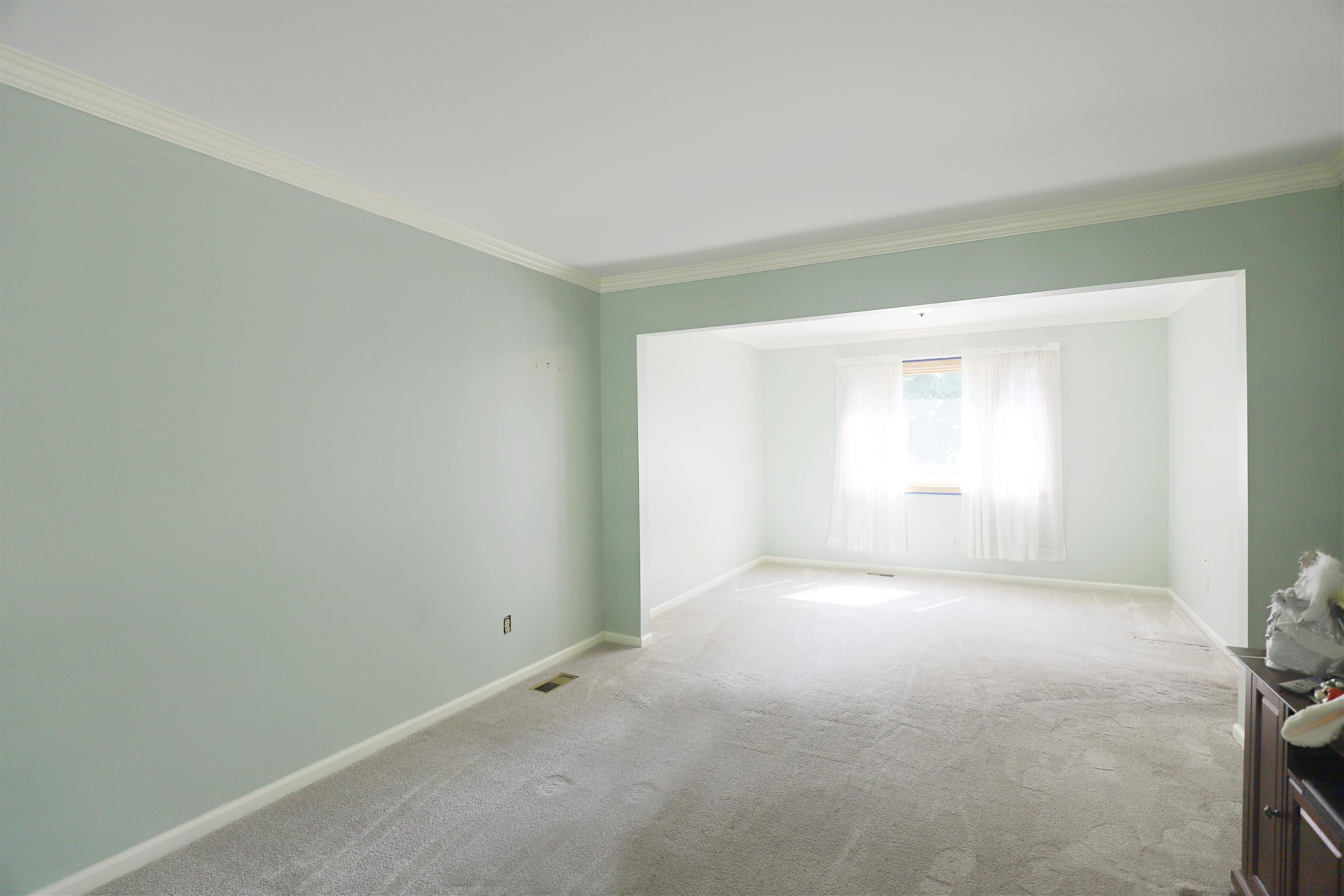 409 Holland Road Flushing, MI 48433 - Photo 7 of 35 Gallery Image 7