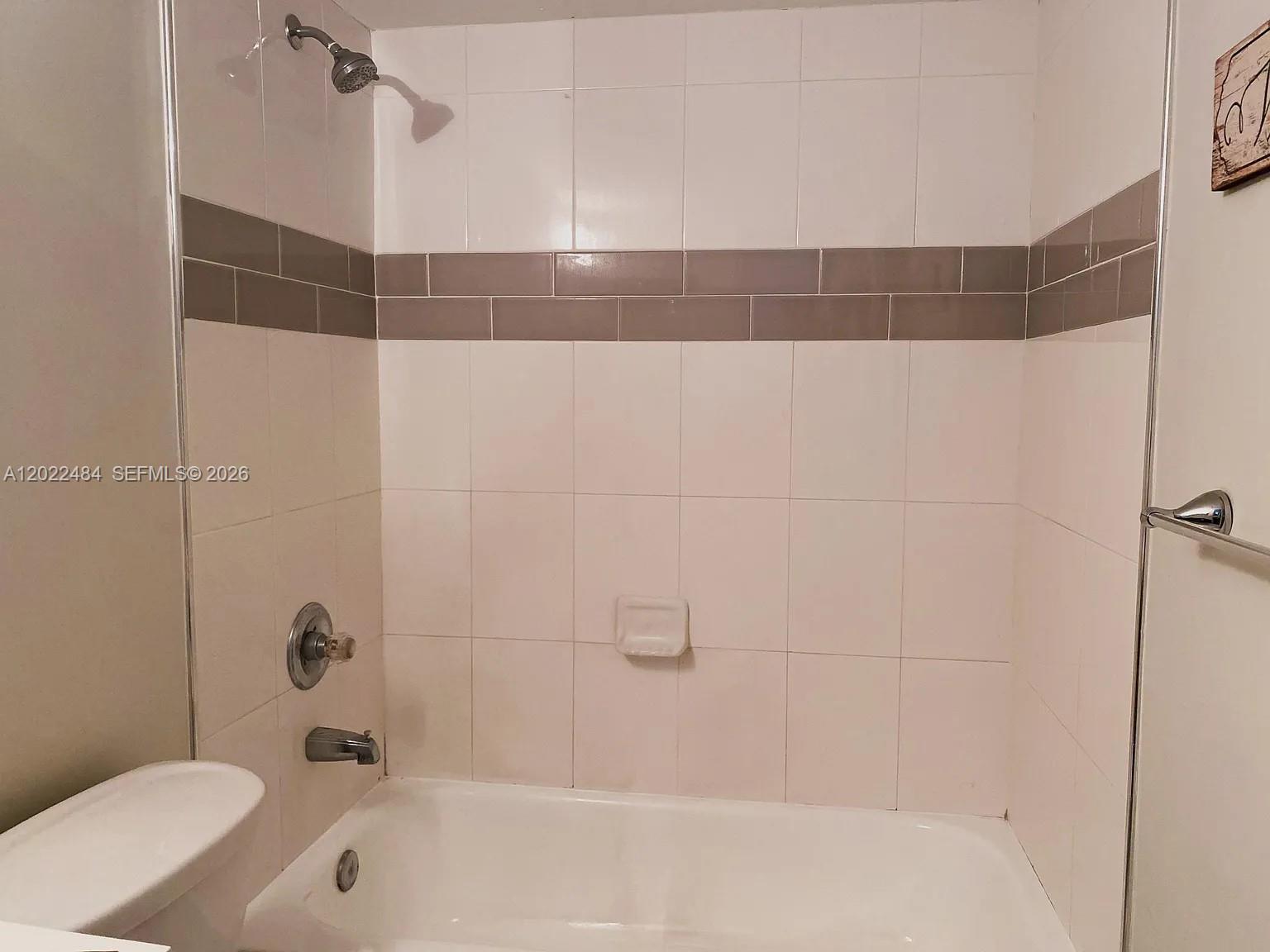2775 West 52nd Street, Unit 206 Hialeah, FL 33016 - Photo 9 of 28