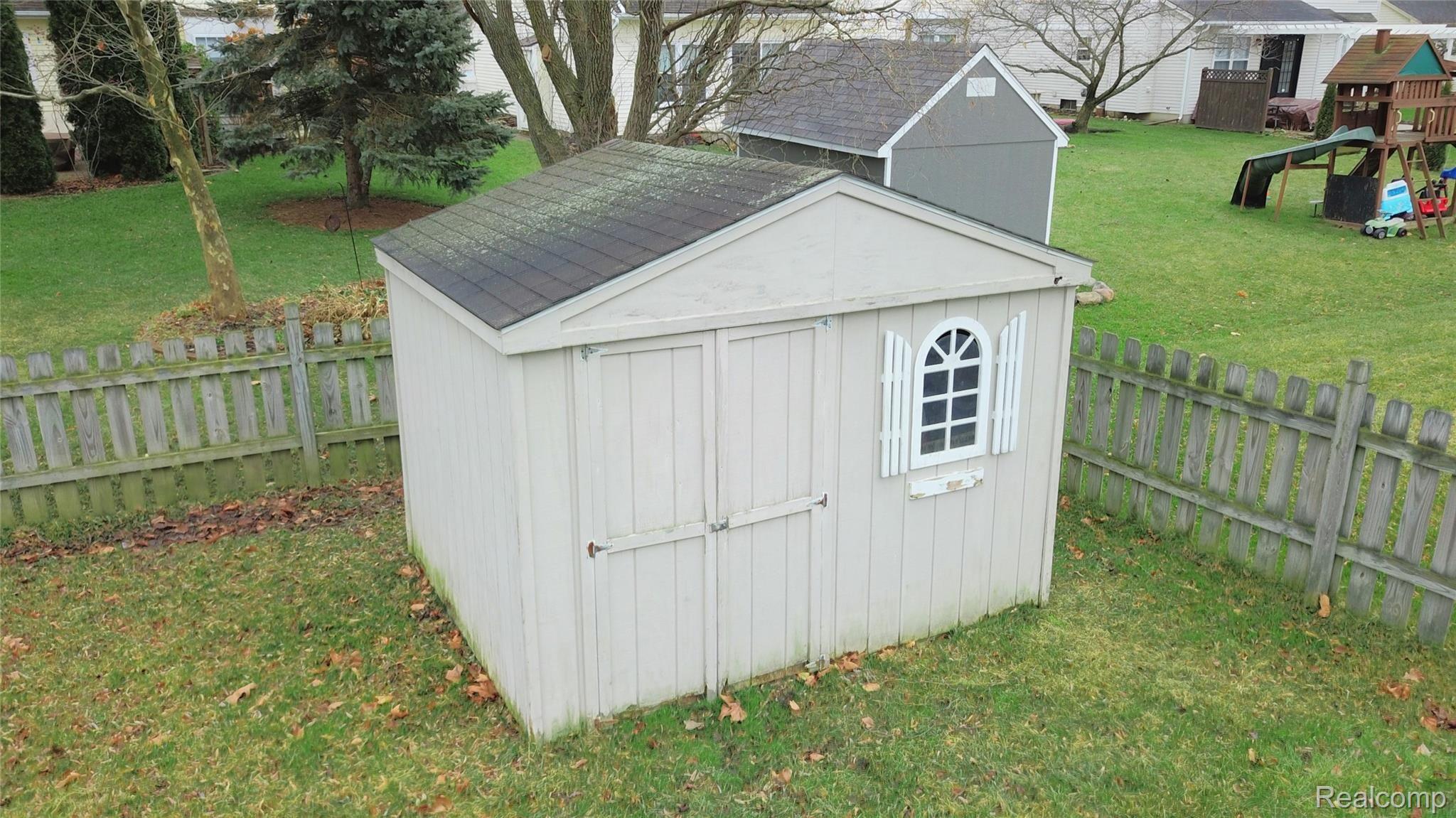 760 3rd Street Fenton, MI 48430 - Photo 16 of 19 Shed