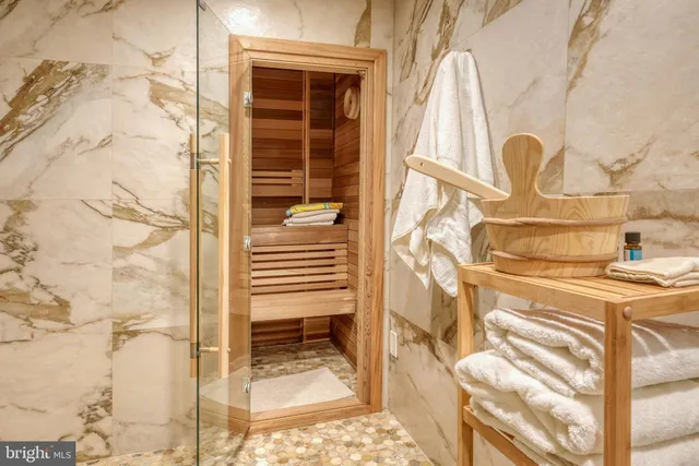 a view of backyard with sitting area and garden