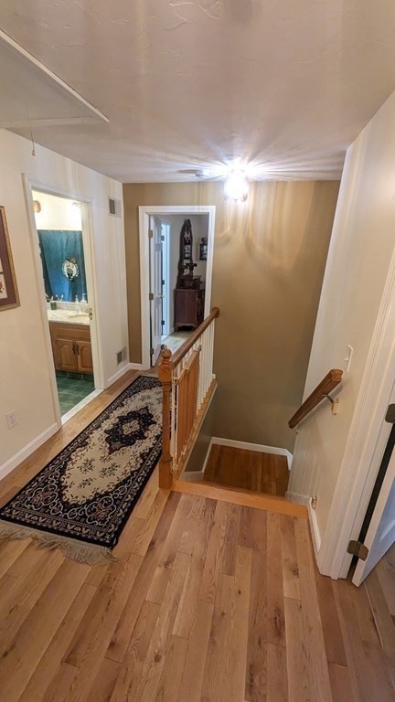 10 Van Gemert Drive Mansfield, MA 02048 - Photo 23 of 33