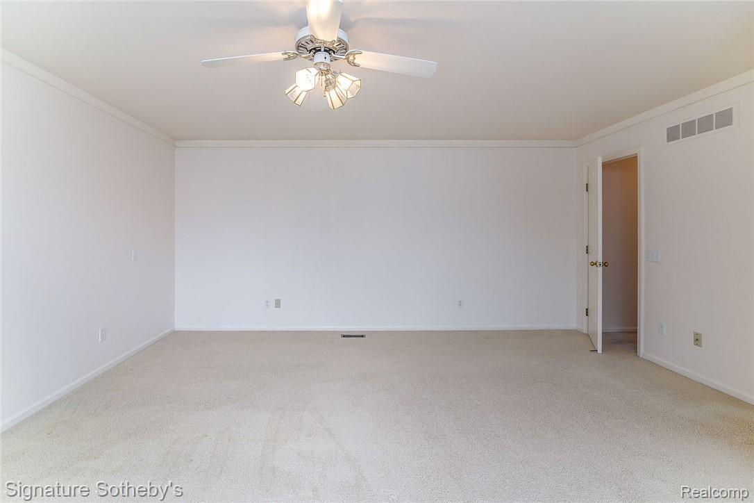 24836 Jamestowne Road Novi, MI 48375 - Photo 21 of 51 21 (2).jpg
