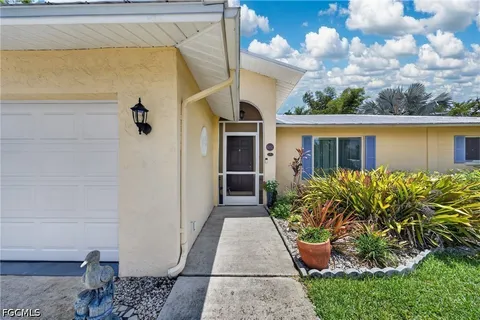 $329,900 | 1212 Southeast 15th Street, Cape Coral, FL 33990