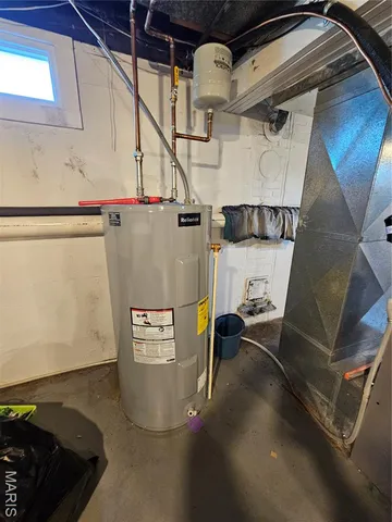 $162,000 | 1300 Tower Street, Evansville, IL 62242