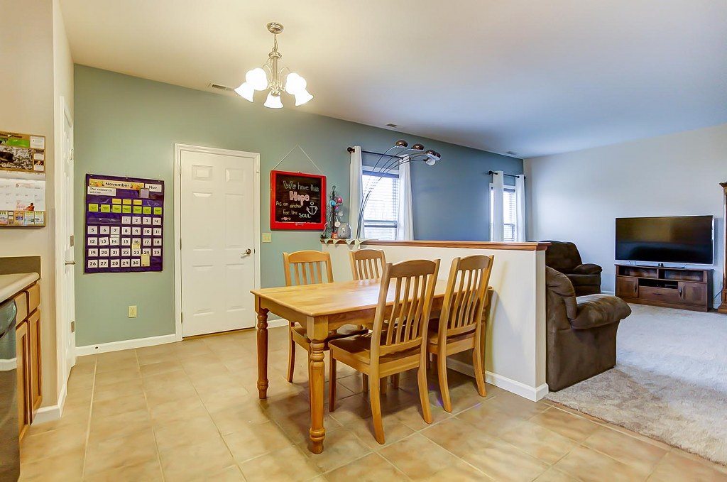 227 Riley Place Fort Wayne, IN 46825 - Photo 11 of 24 Gallery Image 11