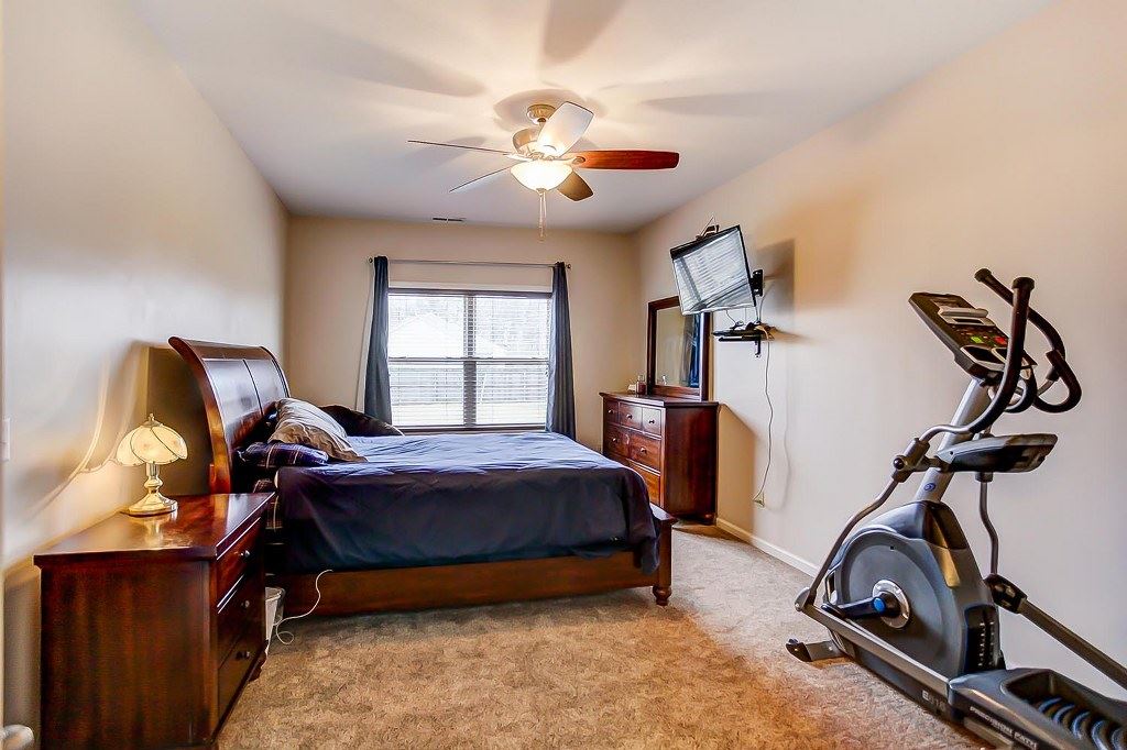 227 Riley Place Fort Wayne, IN 46825 - Photo 13 of 24 Gallery Image 13