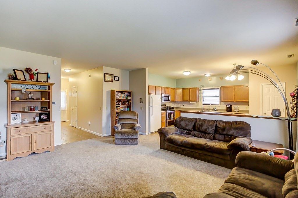 227 Riley Place Fort Wayne, IN 46825 - Photo 6 of 24 Gallery Image 6