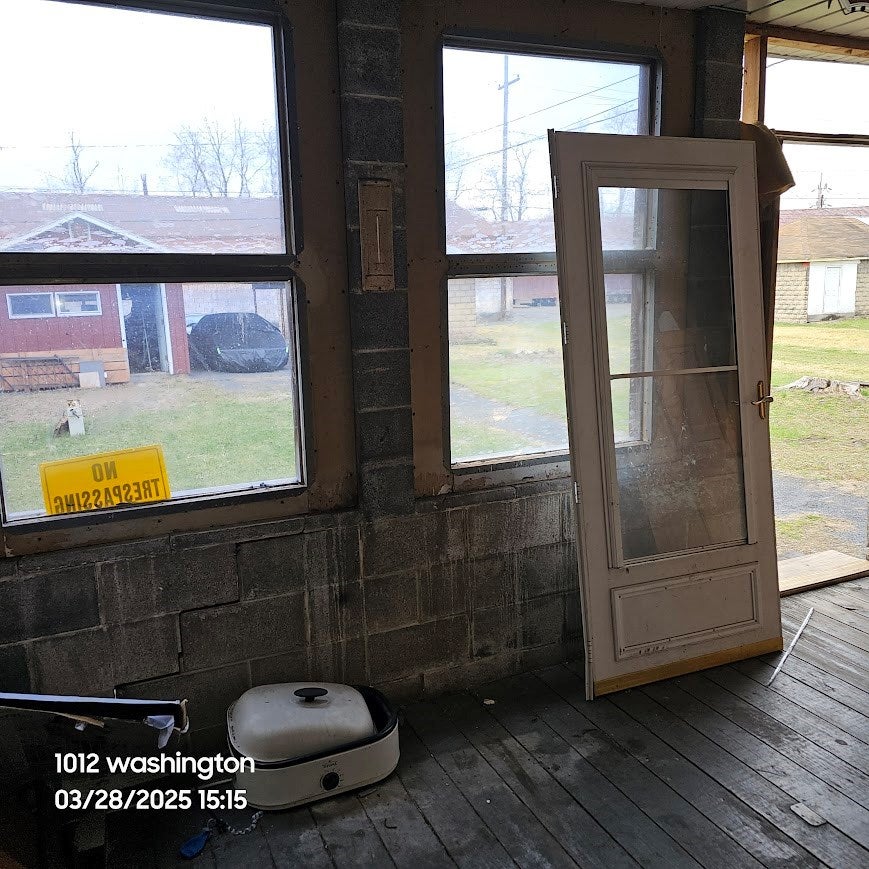 1012 Washington Street Huntingdon, PA 16652 - Photo 7 of 19 Gallery Image 7