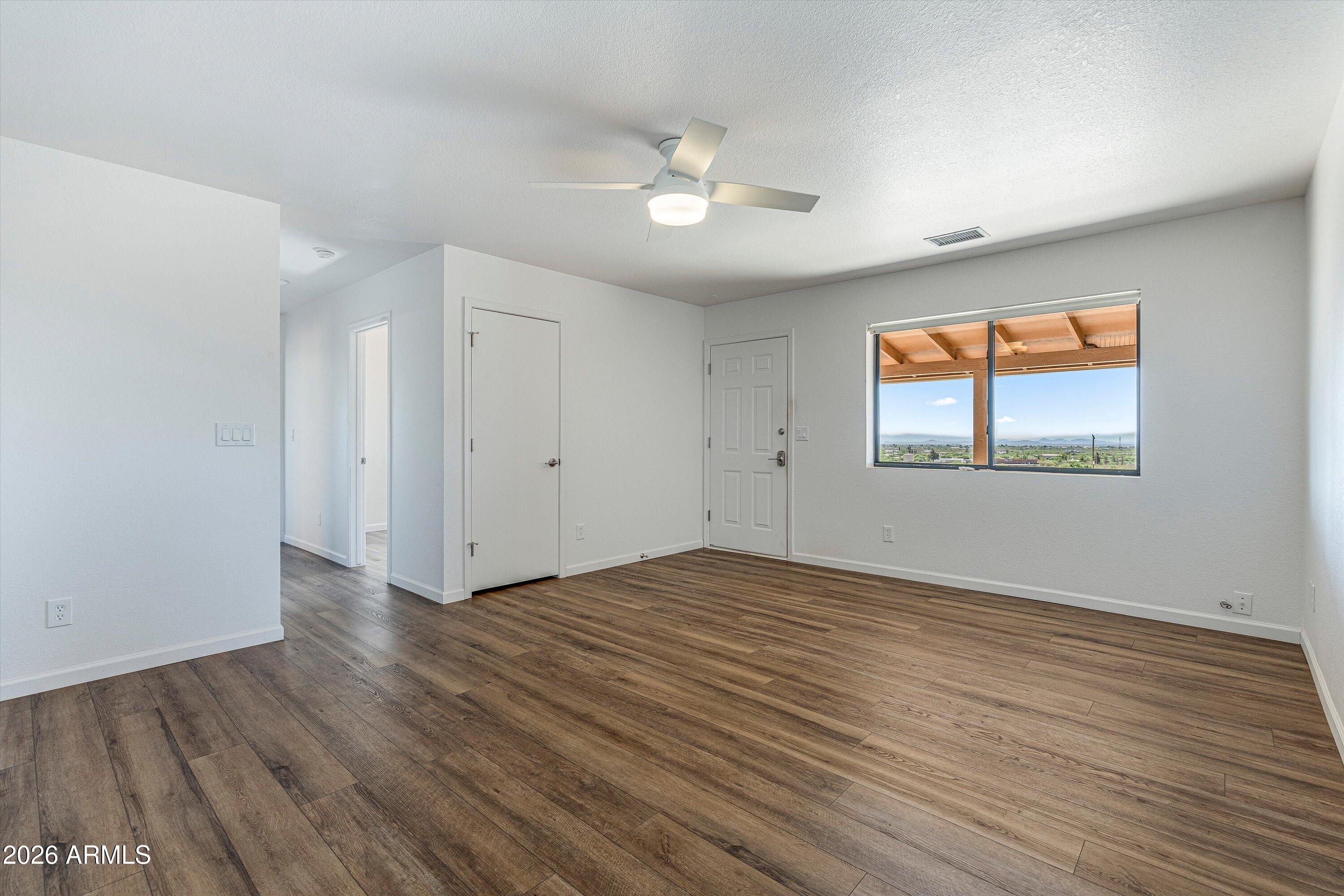 2251 North Spanish Trail Huachuca City, AZ 85616 - Photo 12 of 44 12-Living Room
