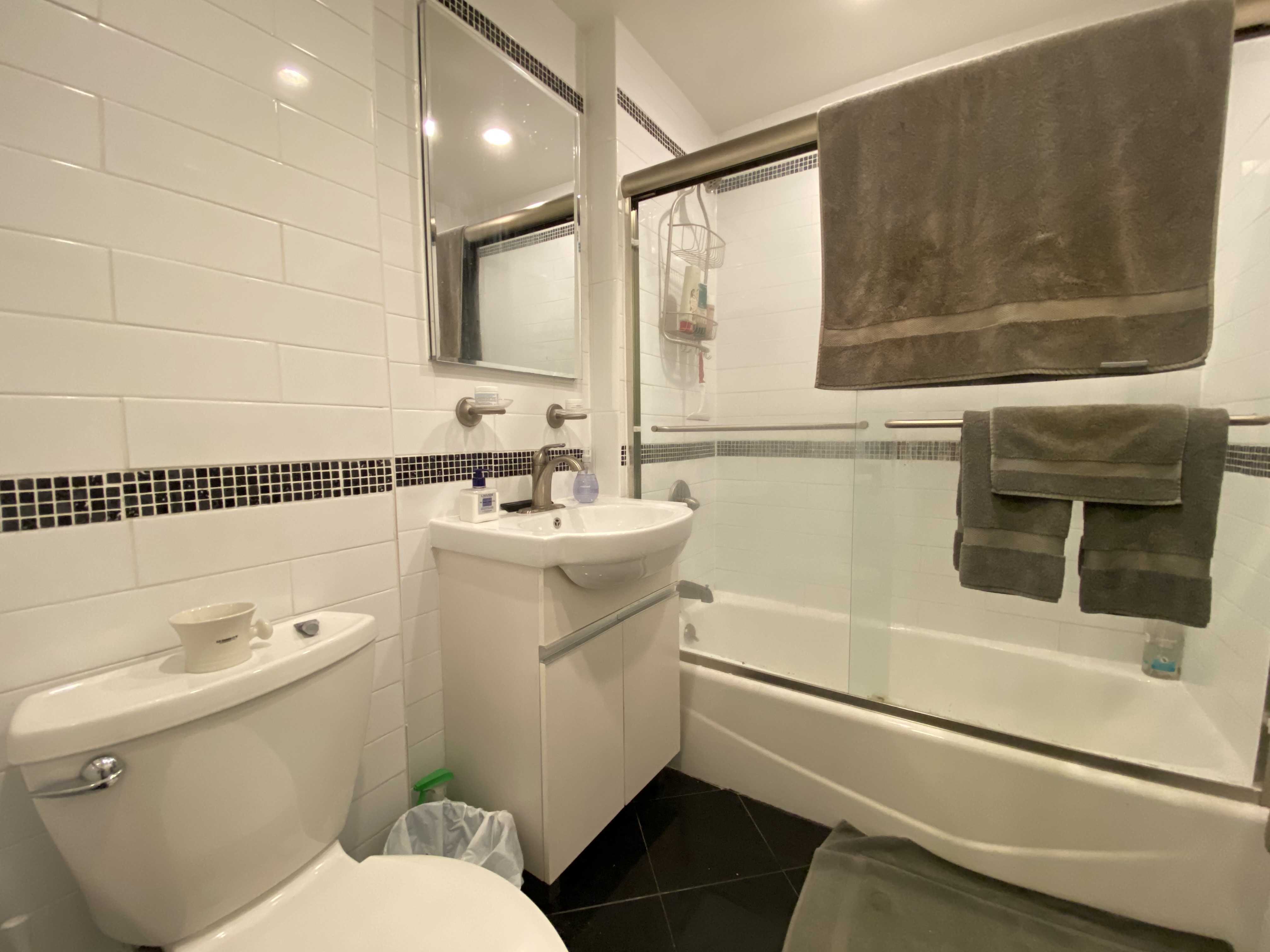 161 West 16th Street, Unit 15I Manhattan, NY 10011 - Photo 3 of 6