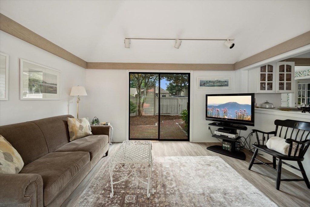 39 Brassie Way Mashpee, MA 02649 - Photo 21 of 40