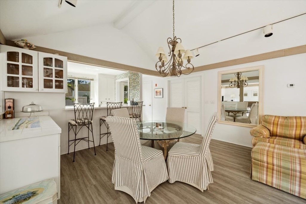 39 Brassie Way Mashpee, MA 02649 - Photo 10 of 40