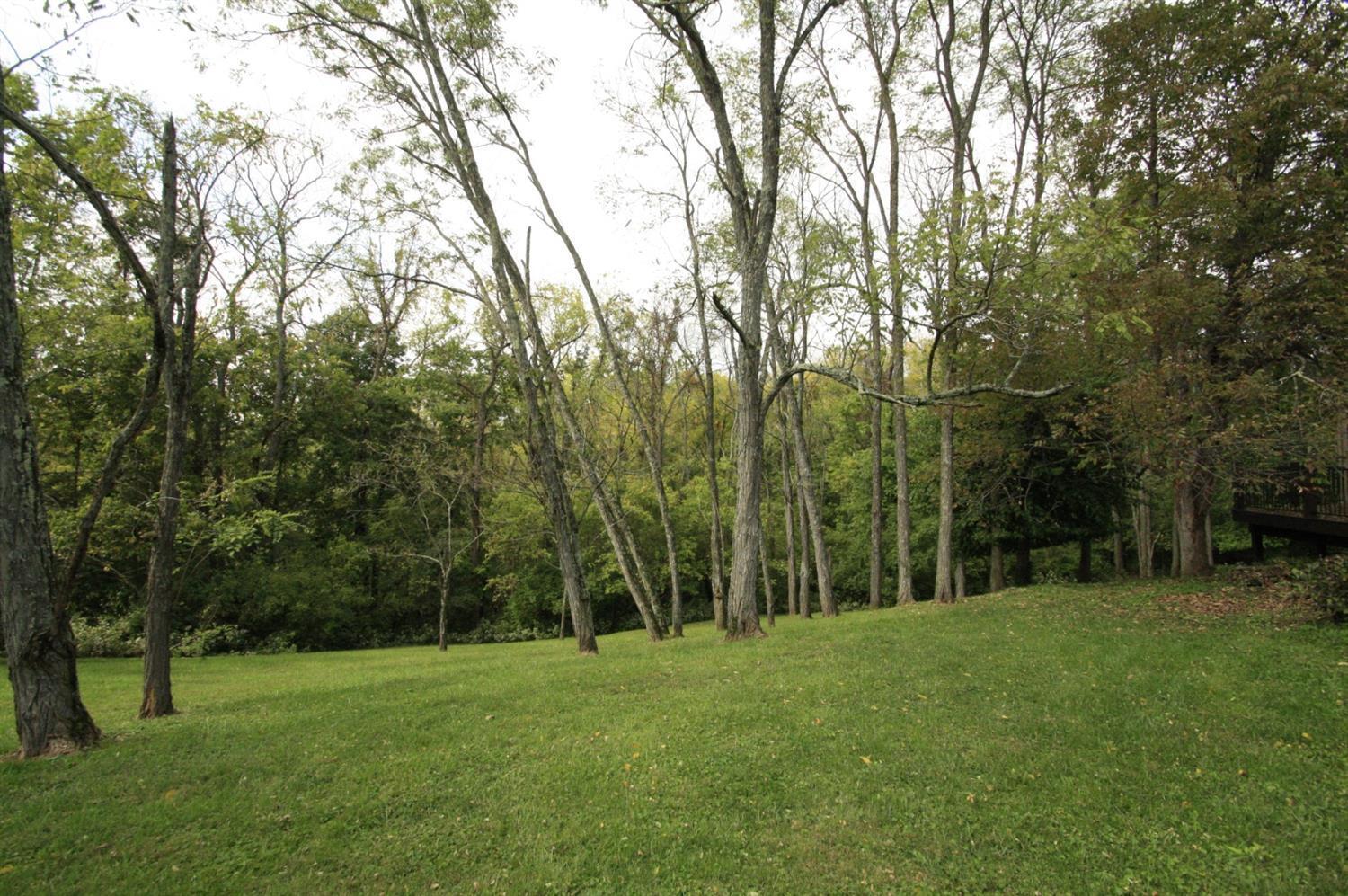 1061 Devils Backbone Road Cincinnati, OH 45233 - Photo 31 of 32