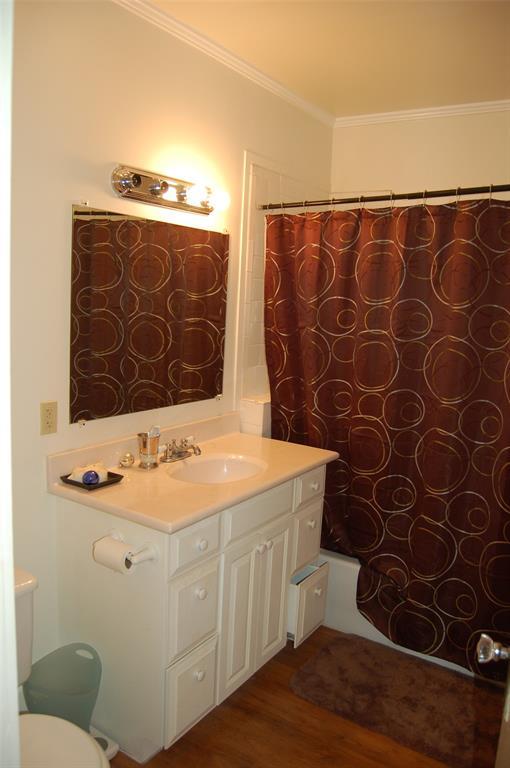 1905 David Street, Unit A Austin, TX 78705 - Photo 4 of 14