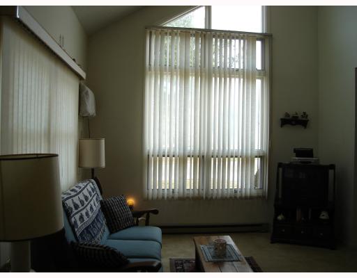 70A Quannacut Road, Unit D3 Westerly, RI 02891 - Photo 3 of 11 Living Room.