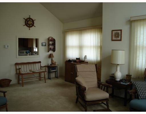 70A Quannacut Road, Unit D3 Westerly, RI 02891 - Photo 4 of 11 Living Room.