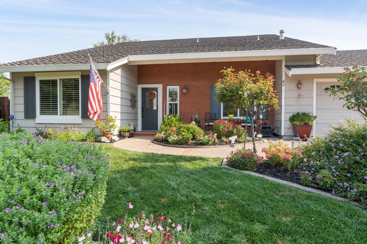 42 Seneca Lane San Ramon, CA 94583 - Photo 2 of 40