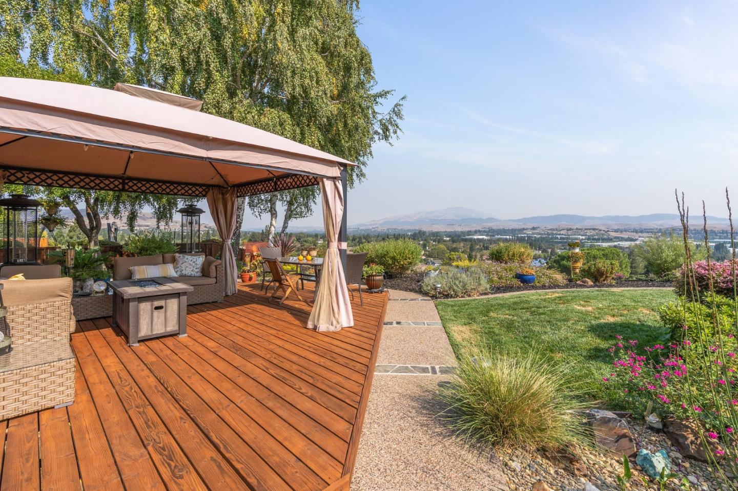 42 Seneca Lane San Ramon, CA 94583 - Photo 29 of 40 a view of a swimming pool with a patio