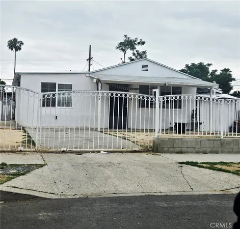 $3,000 | 13328 Louvre Street, Pacoima, CA 91331