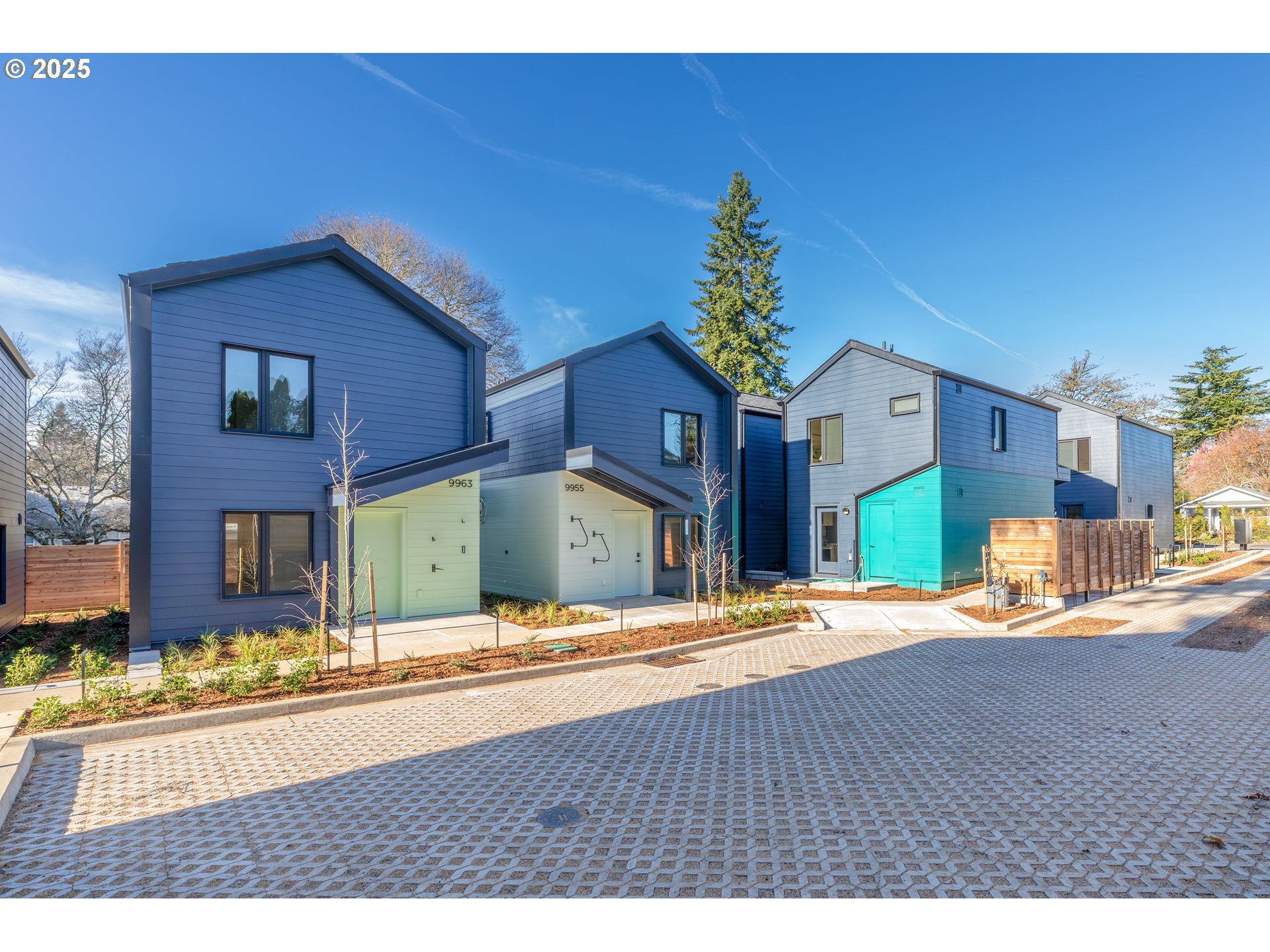 9947 Southeast Cottage Lane, Unit 3 Milwaukie, OR 97222 - Photo 33 of 38 a house view with a outdoor space
