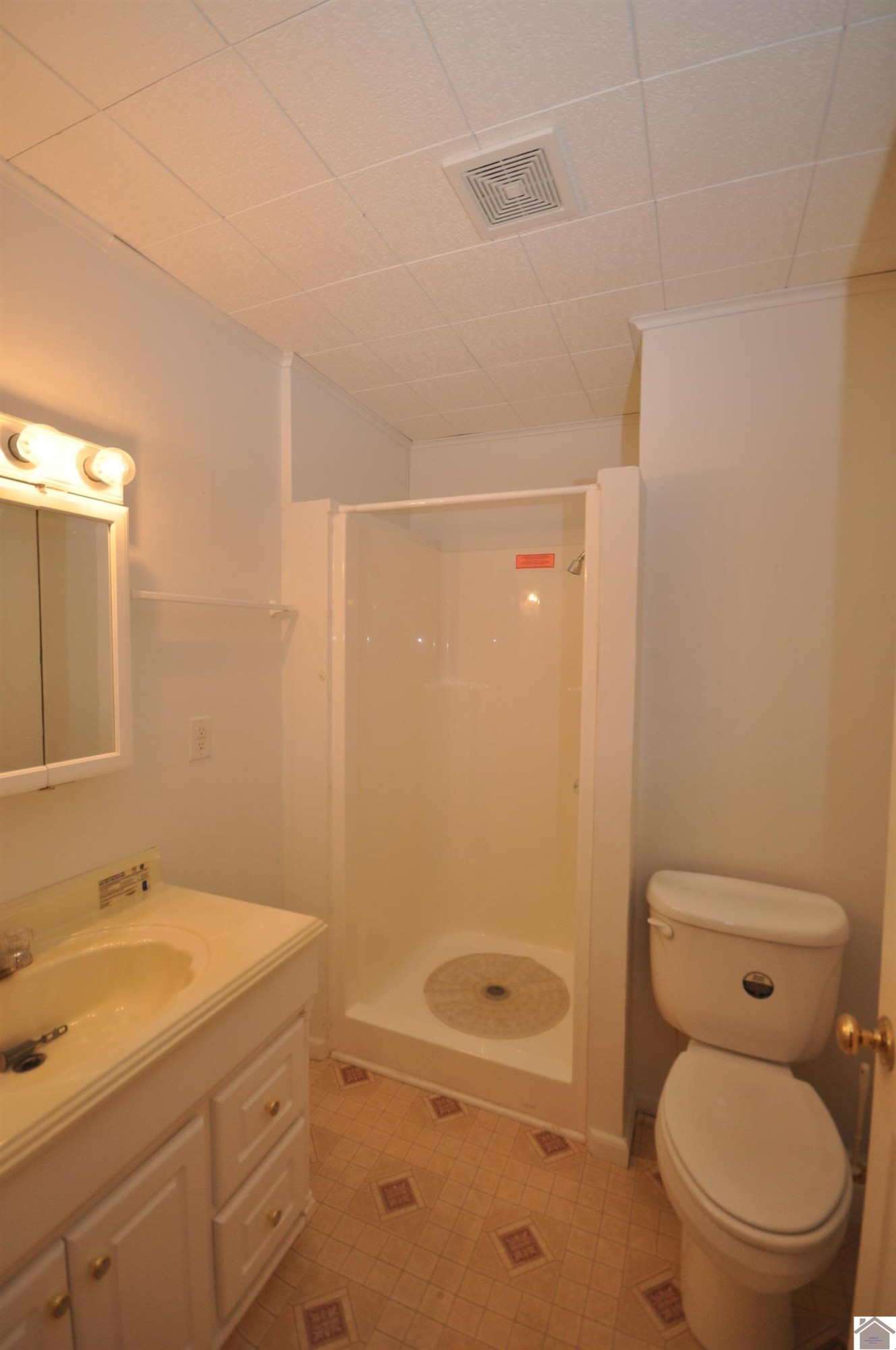 628 East Jennings Road Grand Rivers, KY 42045 - Photo 13 of 25 Photo 13