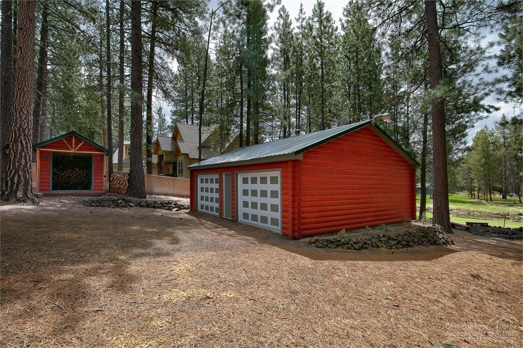 17171 Island Loop Way Bend, OR 97707 - Photo 17 of 25 a view of a house with a yard