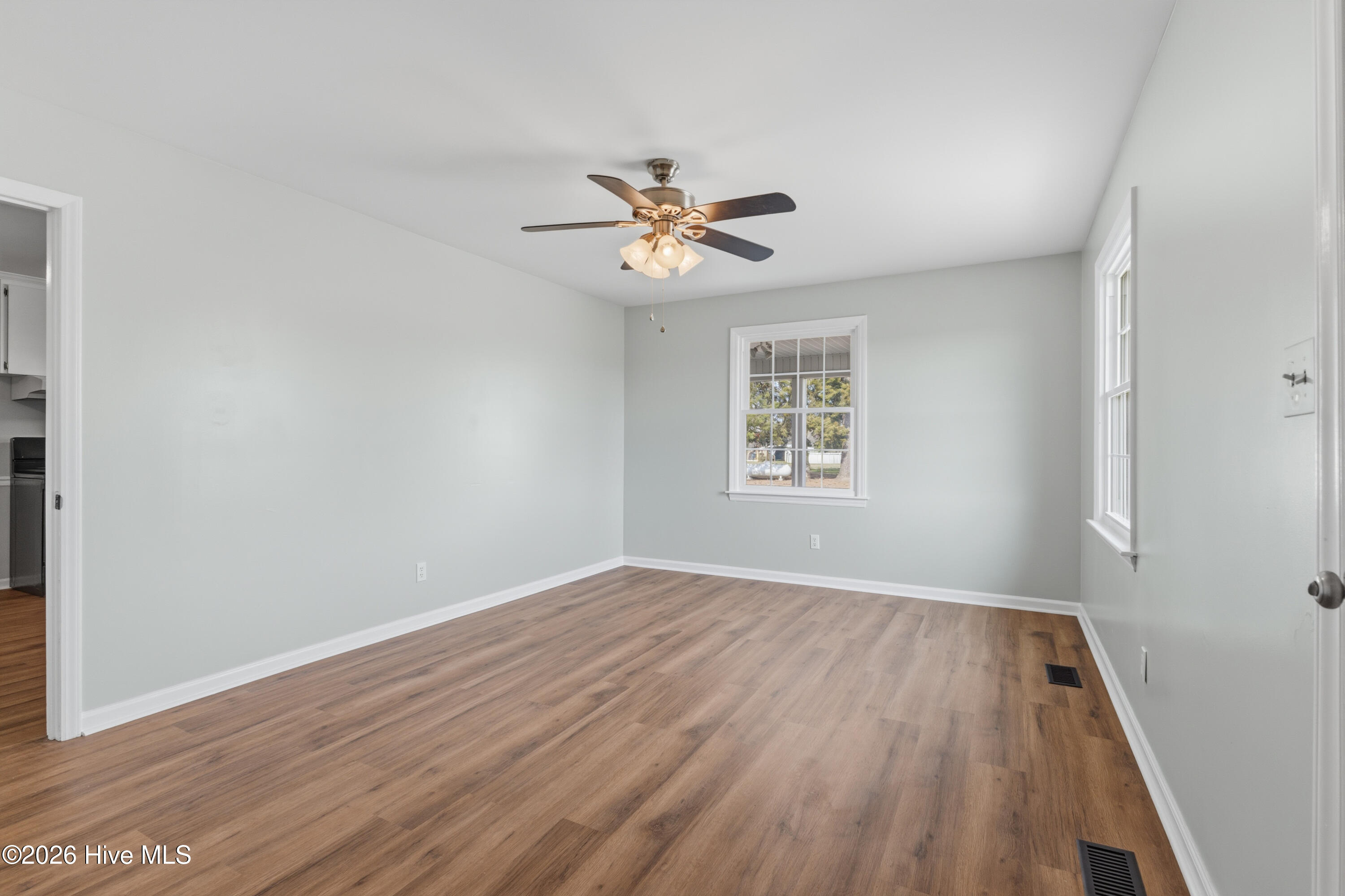 2324 Highway 111 Pinetops, NC 27864 - Photo 11 of 29 2324 NC 111 pic living 3