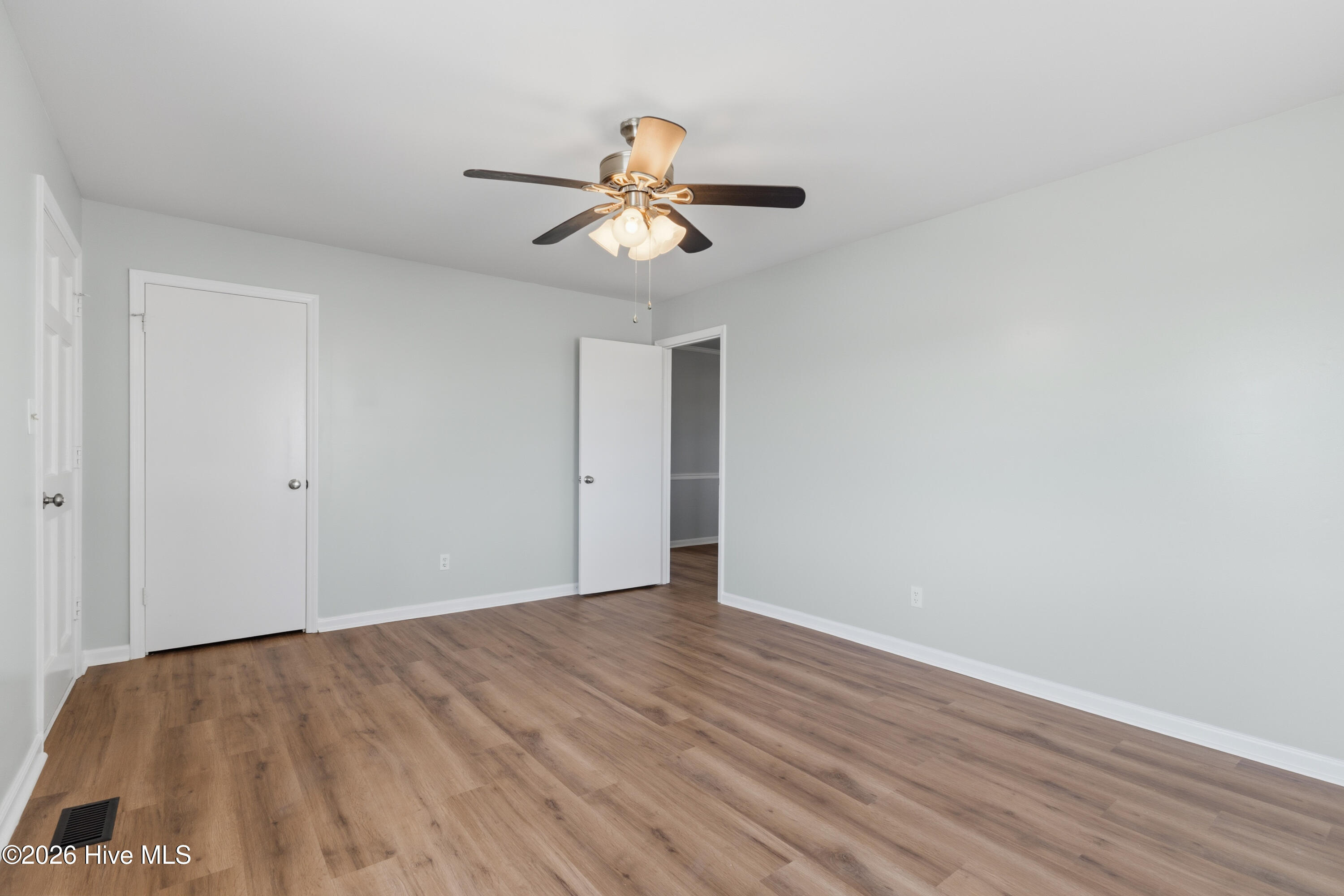 2324 Highway 111 Pinetops, NC 27864 - Photo 12 of 29 2324 NC 111 pic living 2