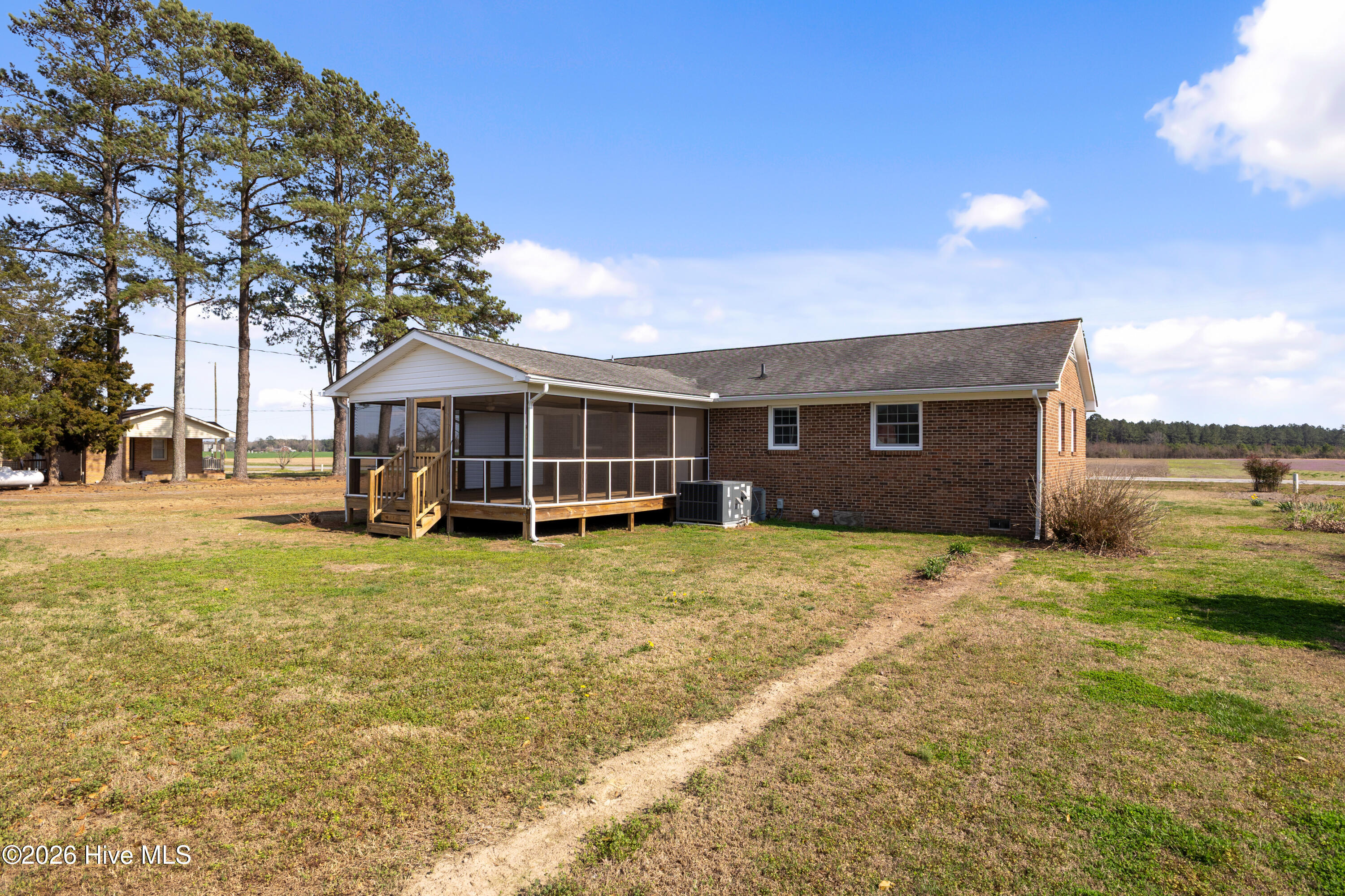 2324 Highway 111 Pinetops, NC 27864 - Photo 20 of 29 2324 NC 111 pic rear ext