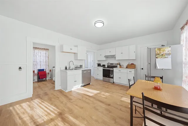 $549,900 | 253 Walnut Street, Manchester, NH 03104