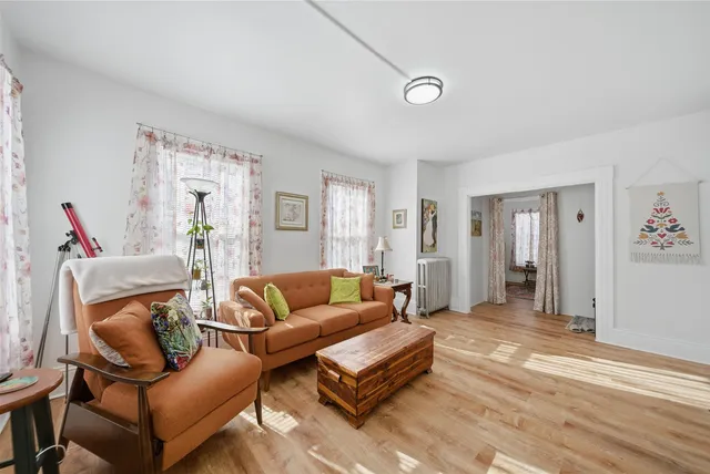 $549,900 | 253 Walnut Street, Manchester, NH 03104