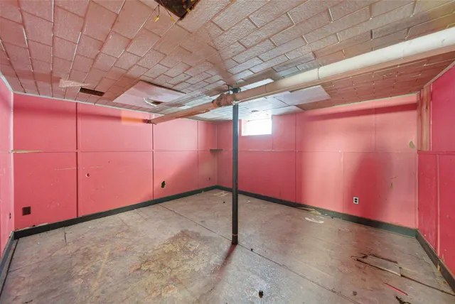 $549,900 | 253 Walnut Street, Manchester, NH 03104