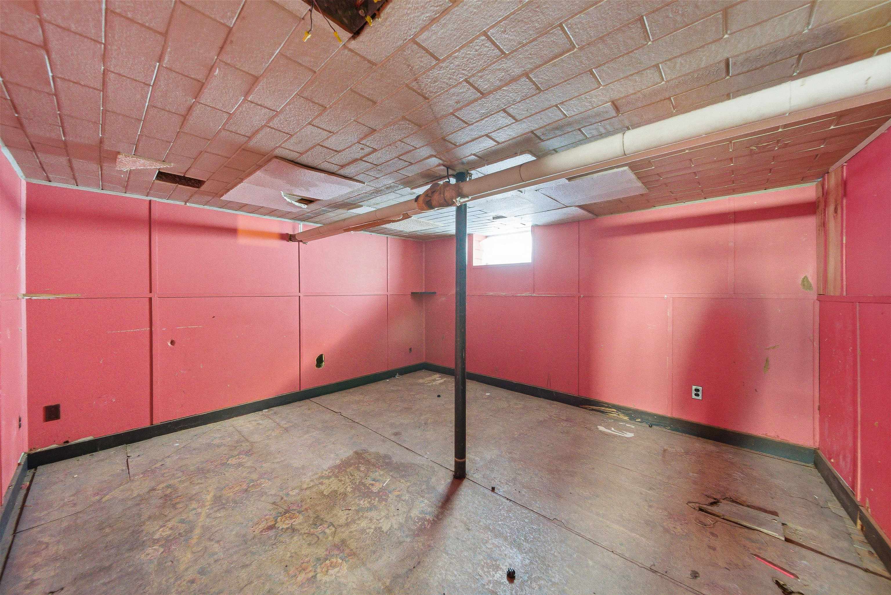 253 Walnut Street Manchester, NH 03104 - Photo 41 of 51