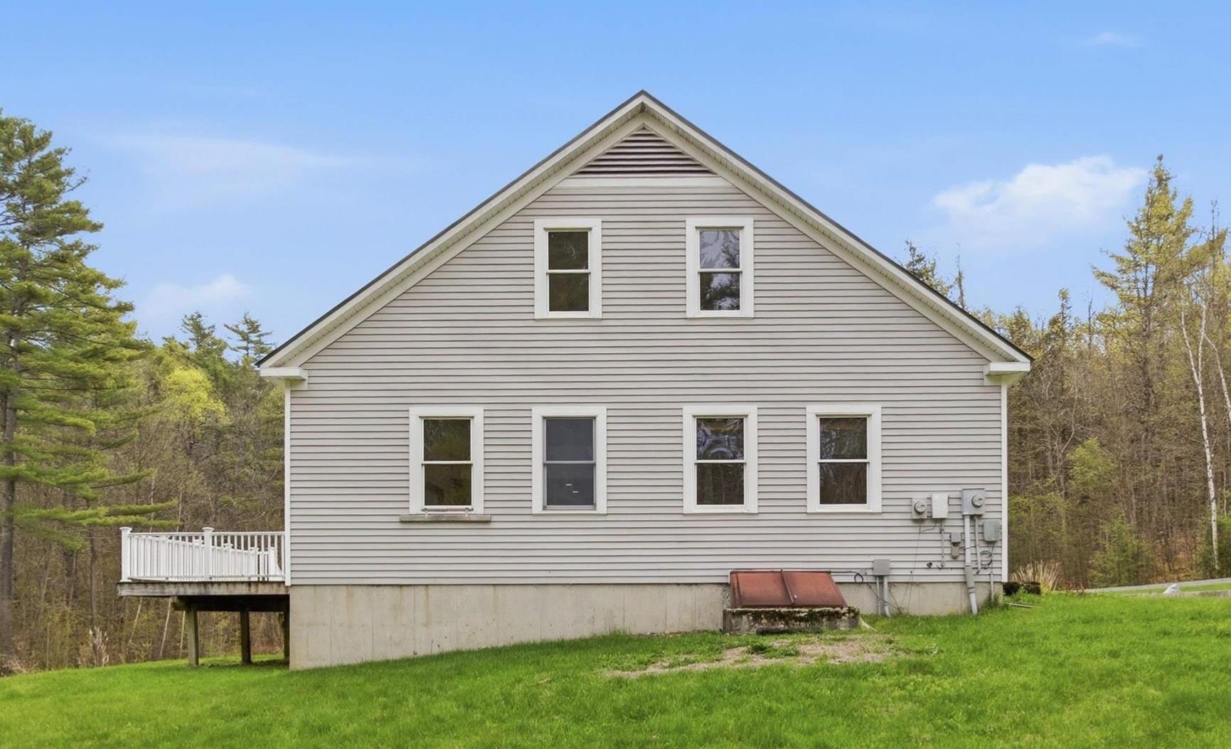 228 Leonard Road Sharon, VT 05068 - Photo 3 of 56