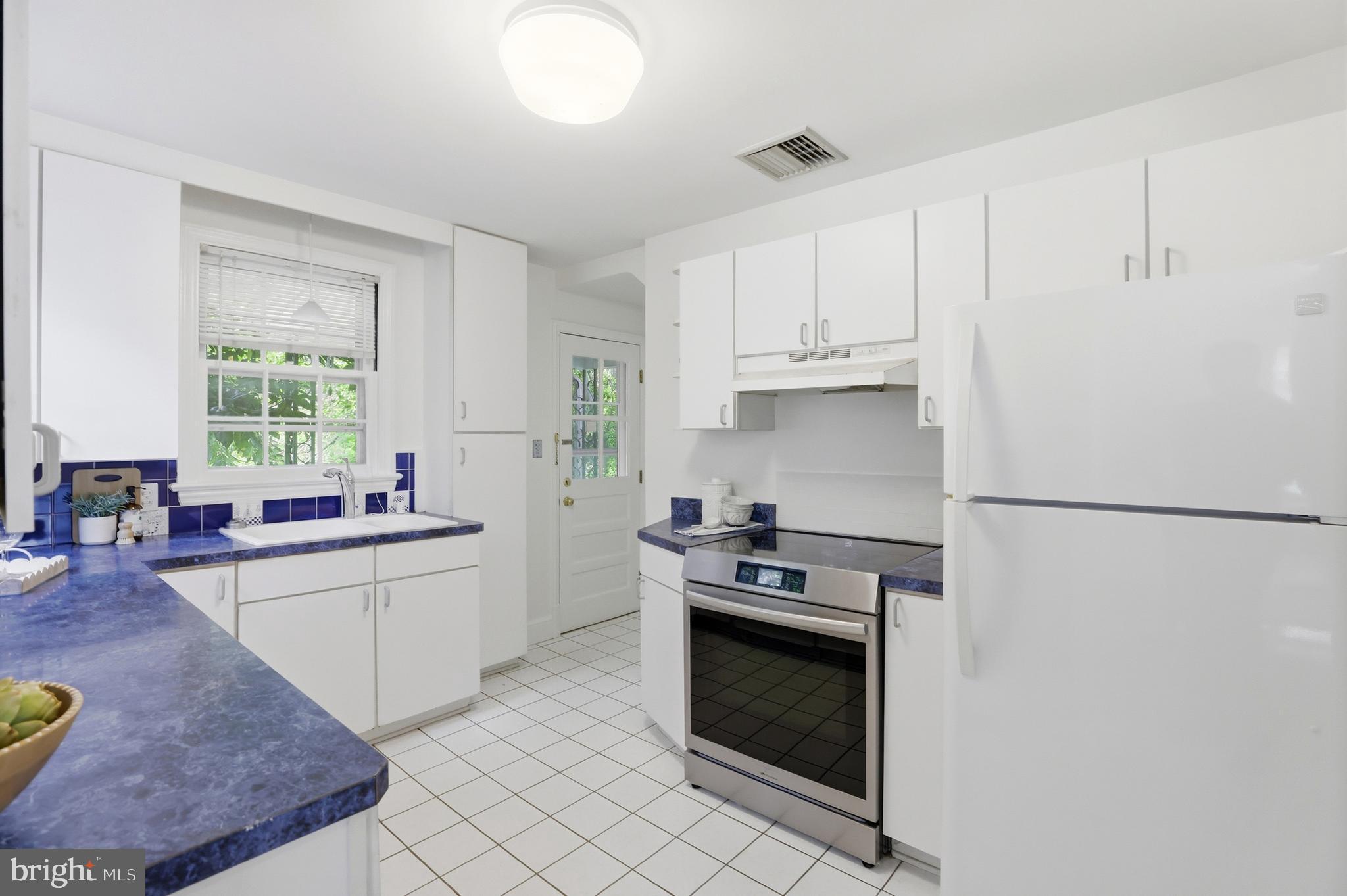 411 Ludlow Road Annapolis, MD 21401 - Photo 11 of 44