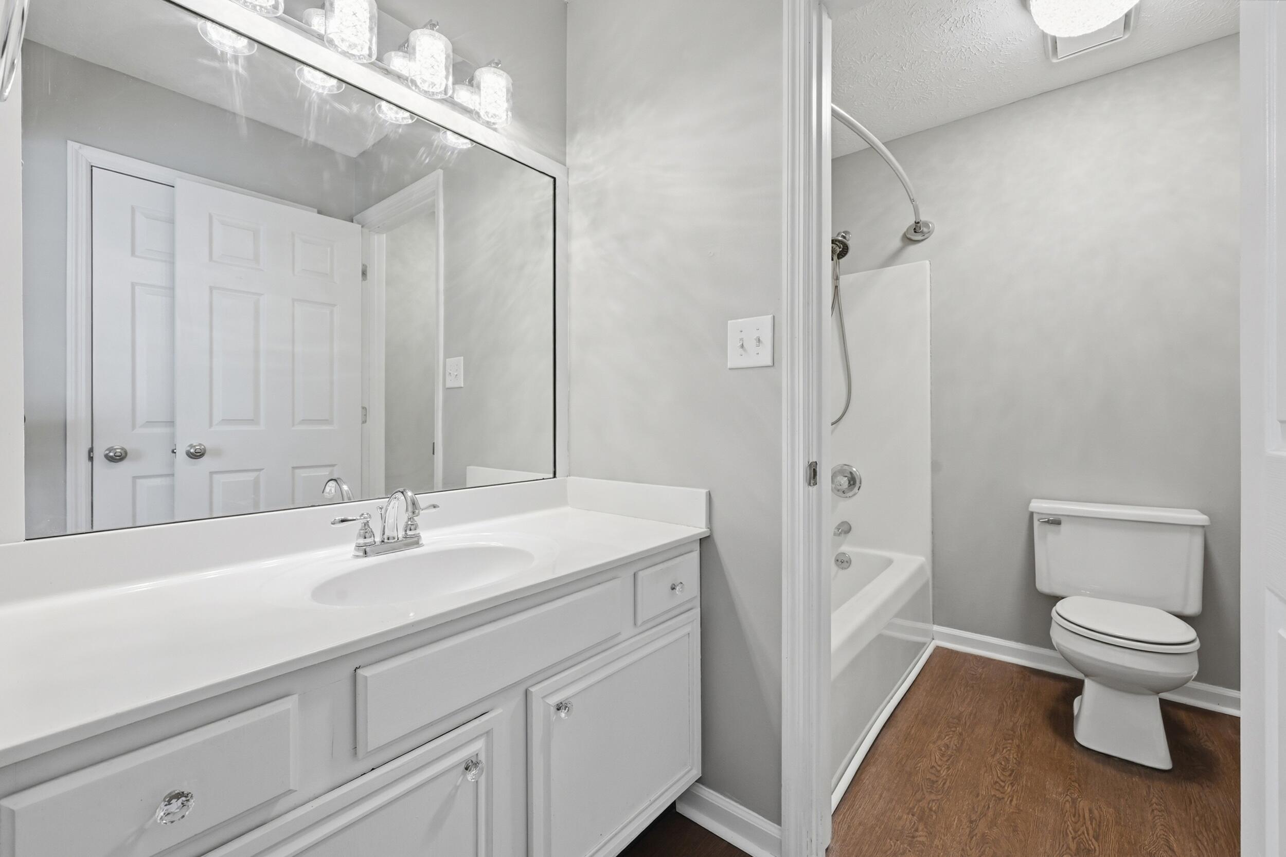 1204 Rockbridge Road Lexington, KY 40515 - Photo 16 of 26 17_pendmedia_017