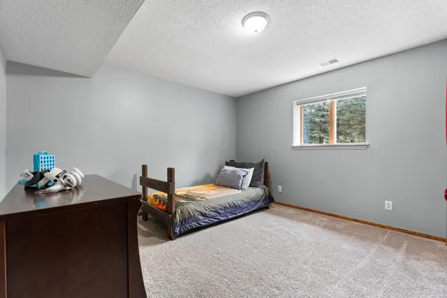 $469,900 | 707 26th Street Southwest, Austin, MN 55912