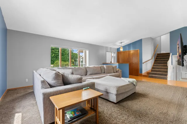 $469,900 | 707 26th Street Southwest, Austin, MN 55912