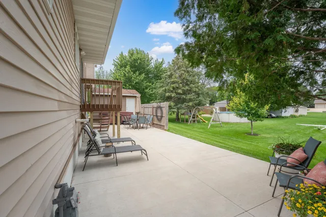 $469,900 | 707 26th Street Southwest, Austin, MN 55912