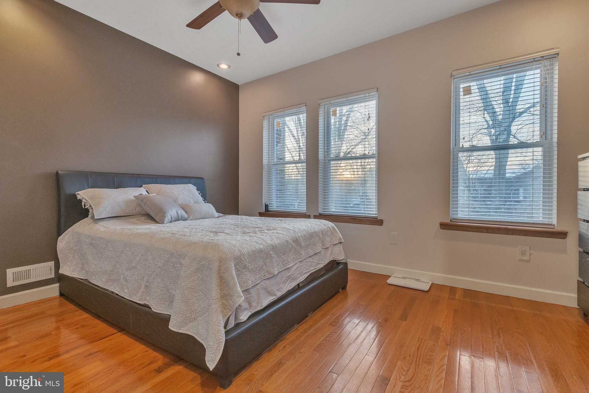 925 Atwood Road Philadelphia, PA 19151 - Photo 15 of 24 Main Bedroom