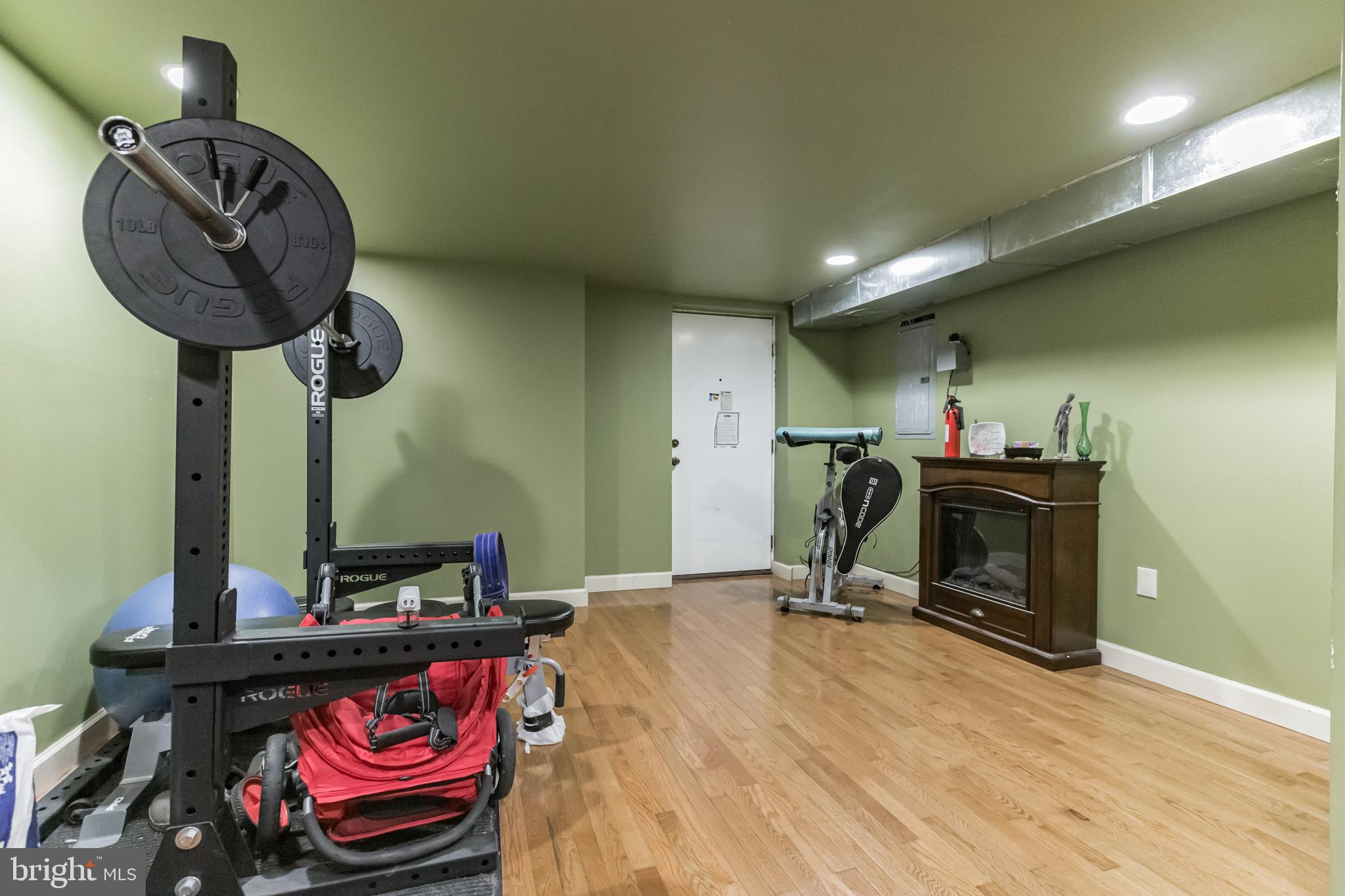 925 Atwood Road Philadelphia, PA 19151 - Photo 21 of 24 Finished Basement
