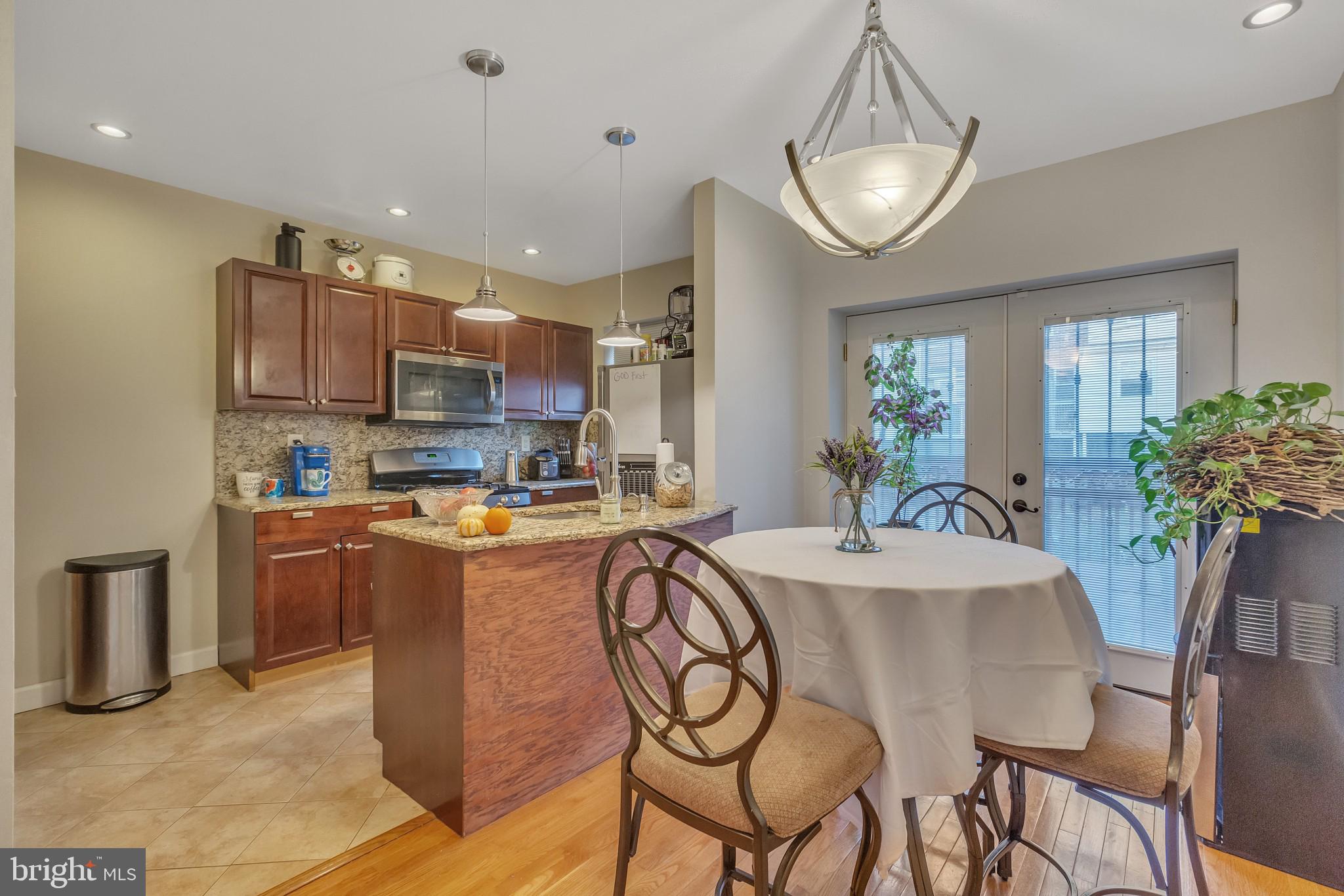 925 Atwood Road Philadelphia, PA 19151 - Photo 10 of 24 Dining-room/Kitchen
