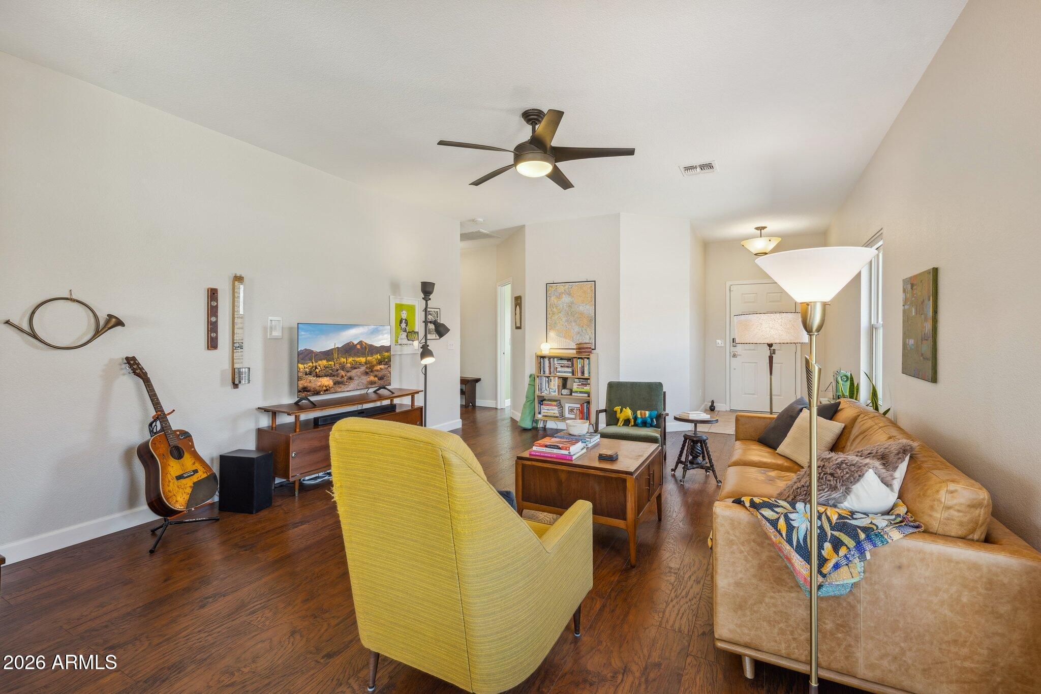 1134 East Pedro Road Phoenix, AZ 85042 - Photo 2 of 30 8-1134 E Pedro Road