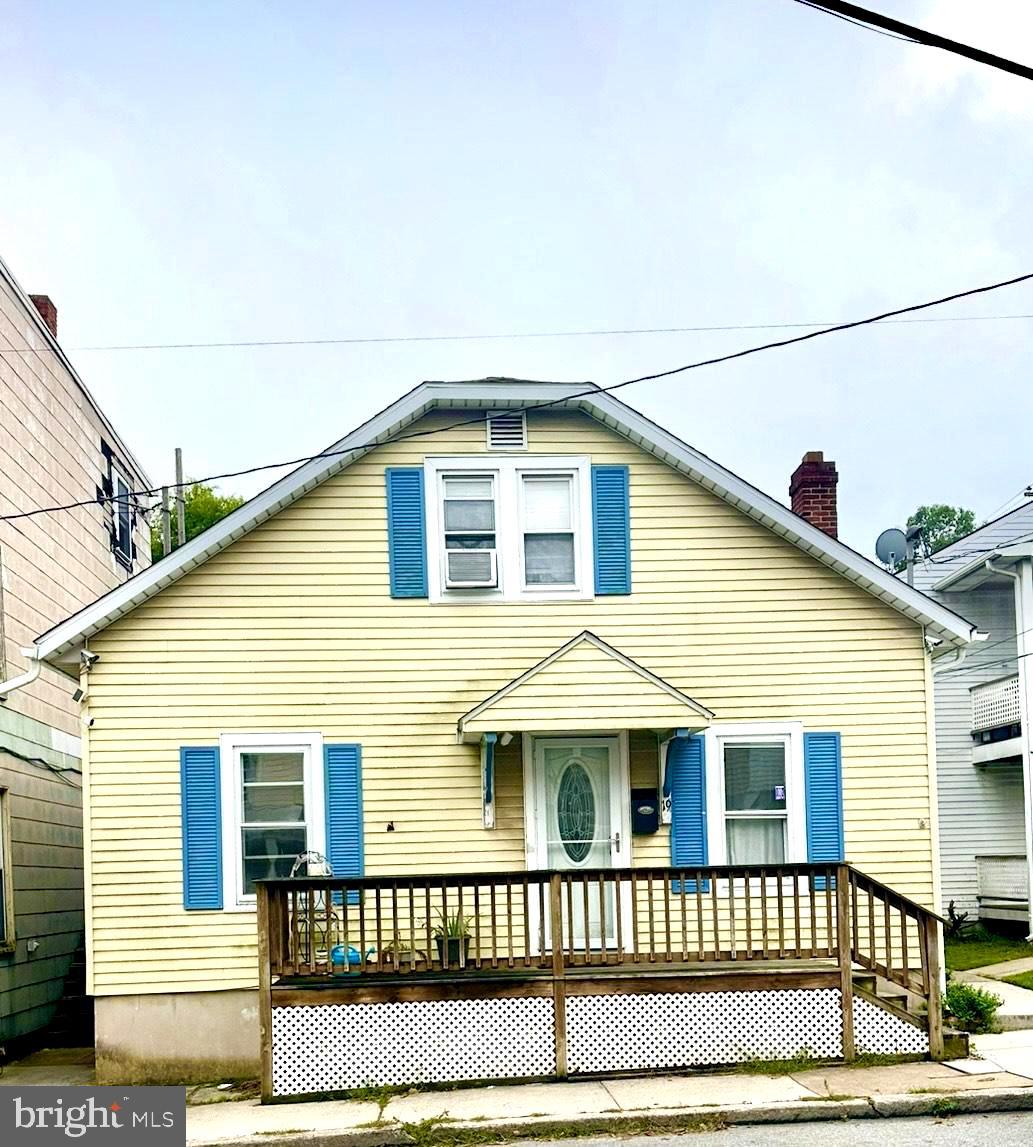 19 Fulton Street Hanover, PA 17331 - Photo 3 of 11 Gallery Image 3