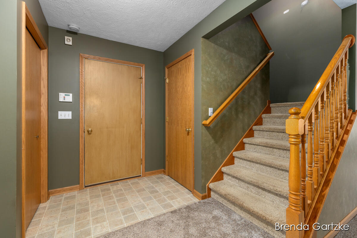 1030 Rector Street Northeast Sparta, MI 49345 - Photo 15 of 58 IMG_1013