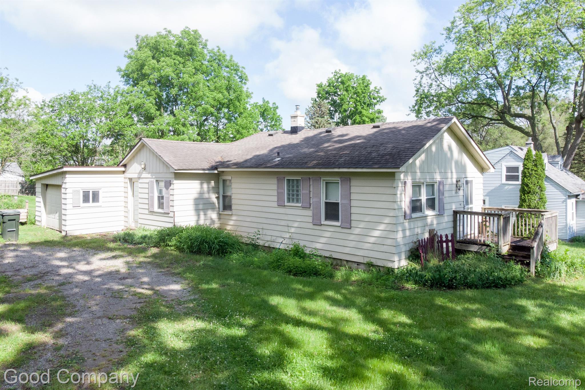 3052 Greenwood Street Rochester, MI 48309 - Photo 1 of 17 Gallery Image 1